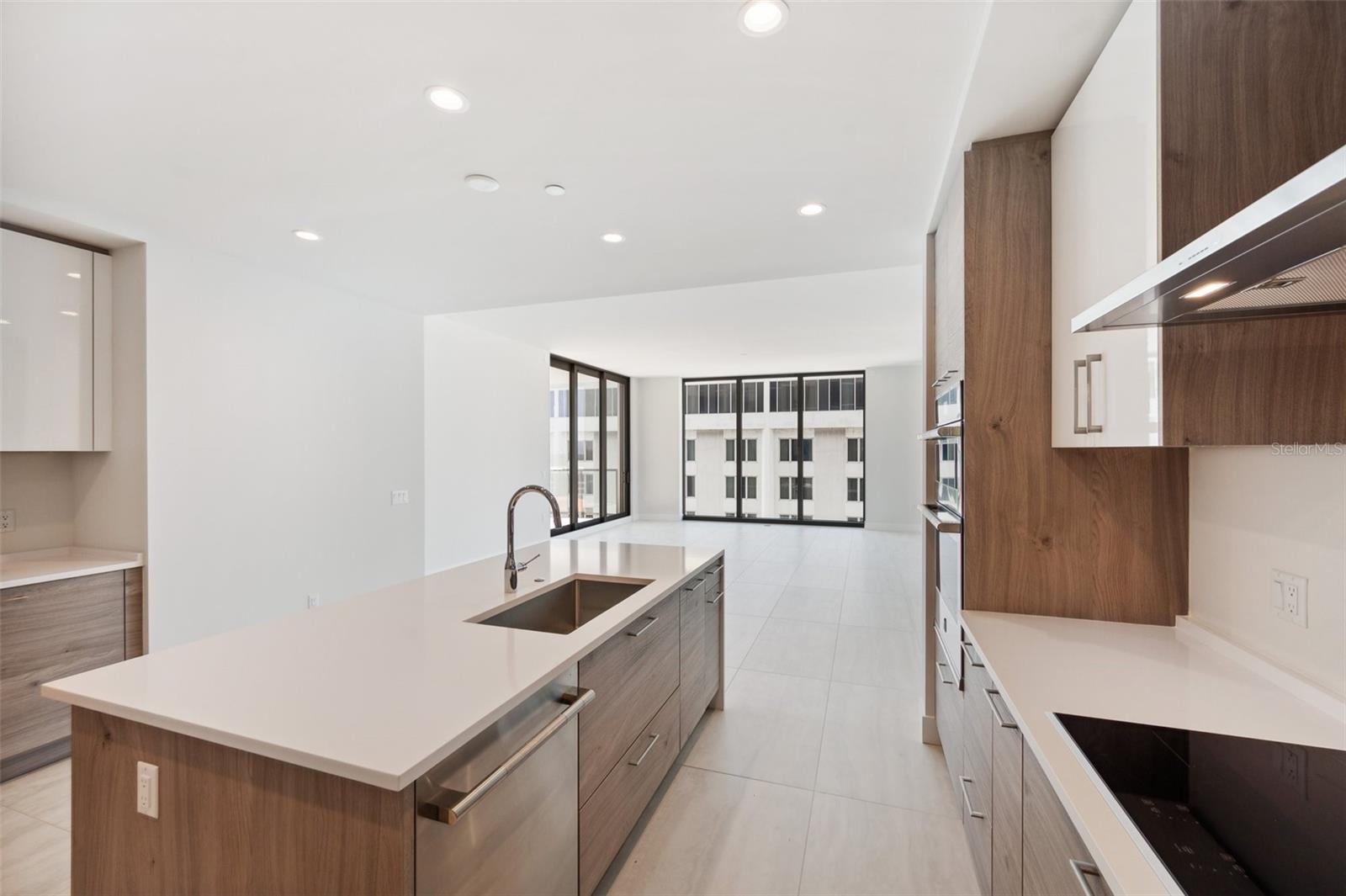 Image 12 of 63 For 301 1st Street S 1207