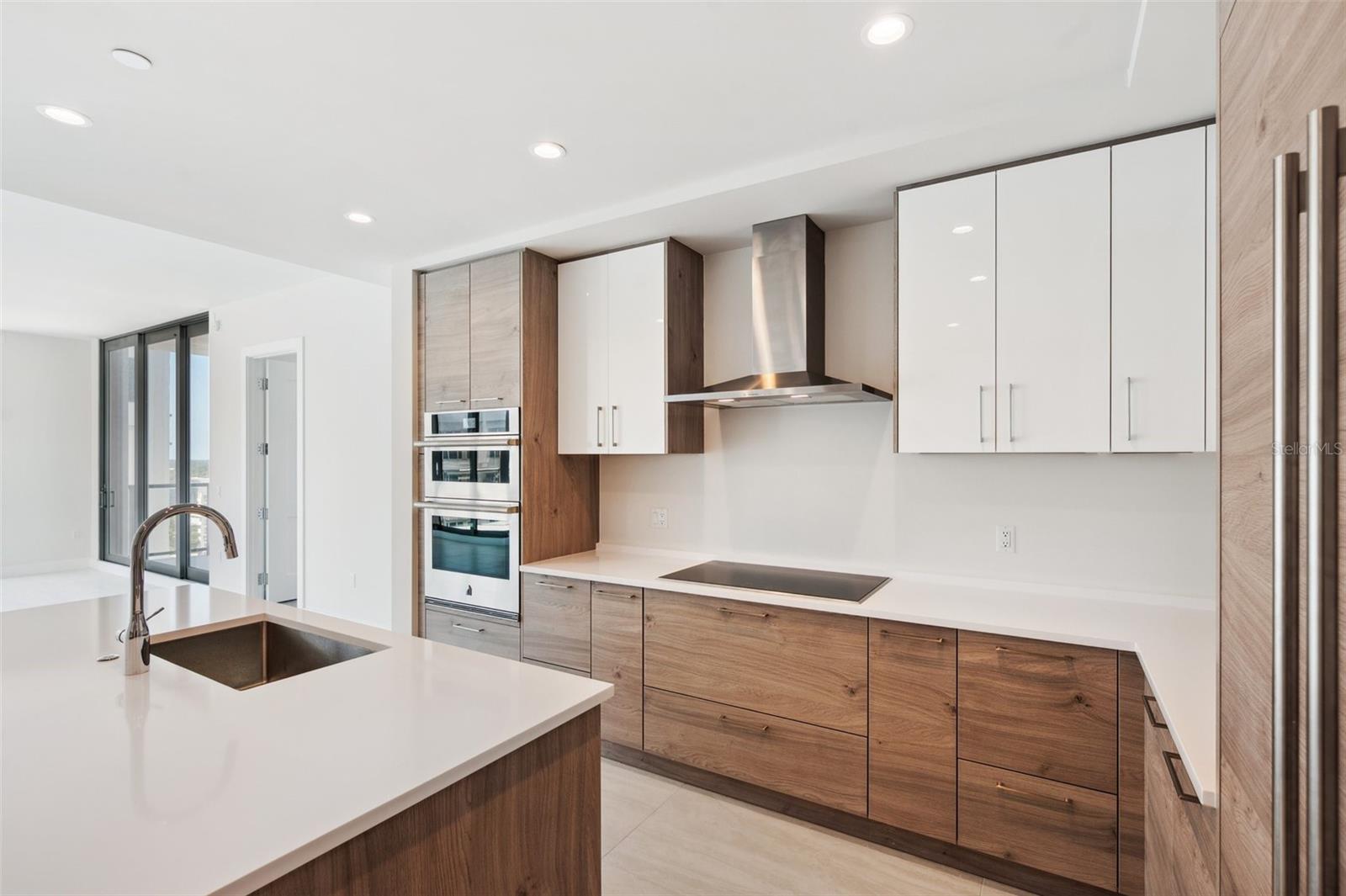 Image 16 of 63 For 301 1st Street S 1207