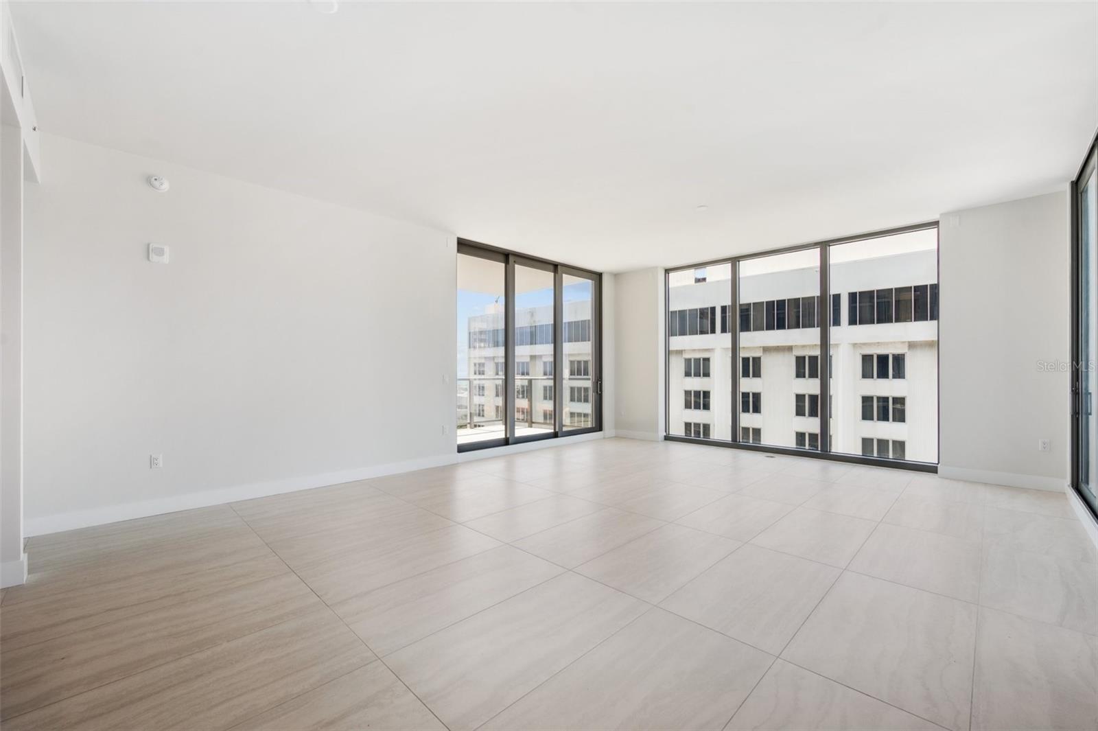 Image 5 of 63 For 301 1st Street S 1207