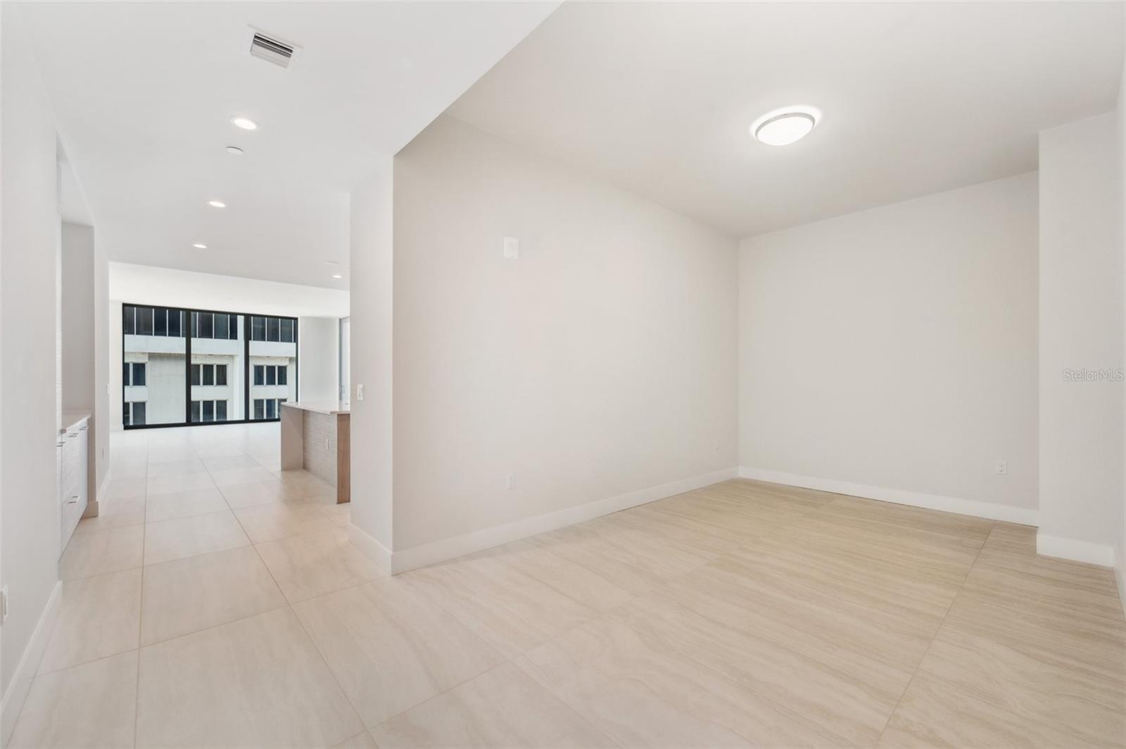 Image 6 of 63 For 301 1st Street S 1207