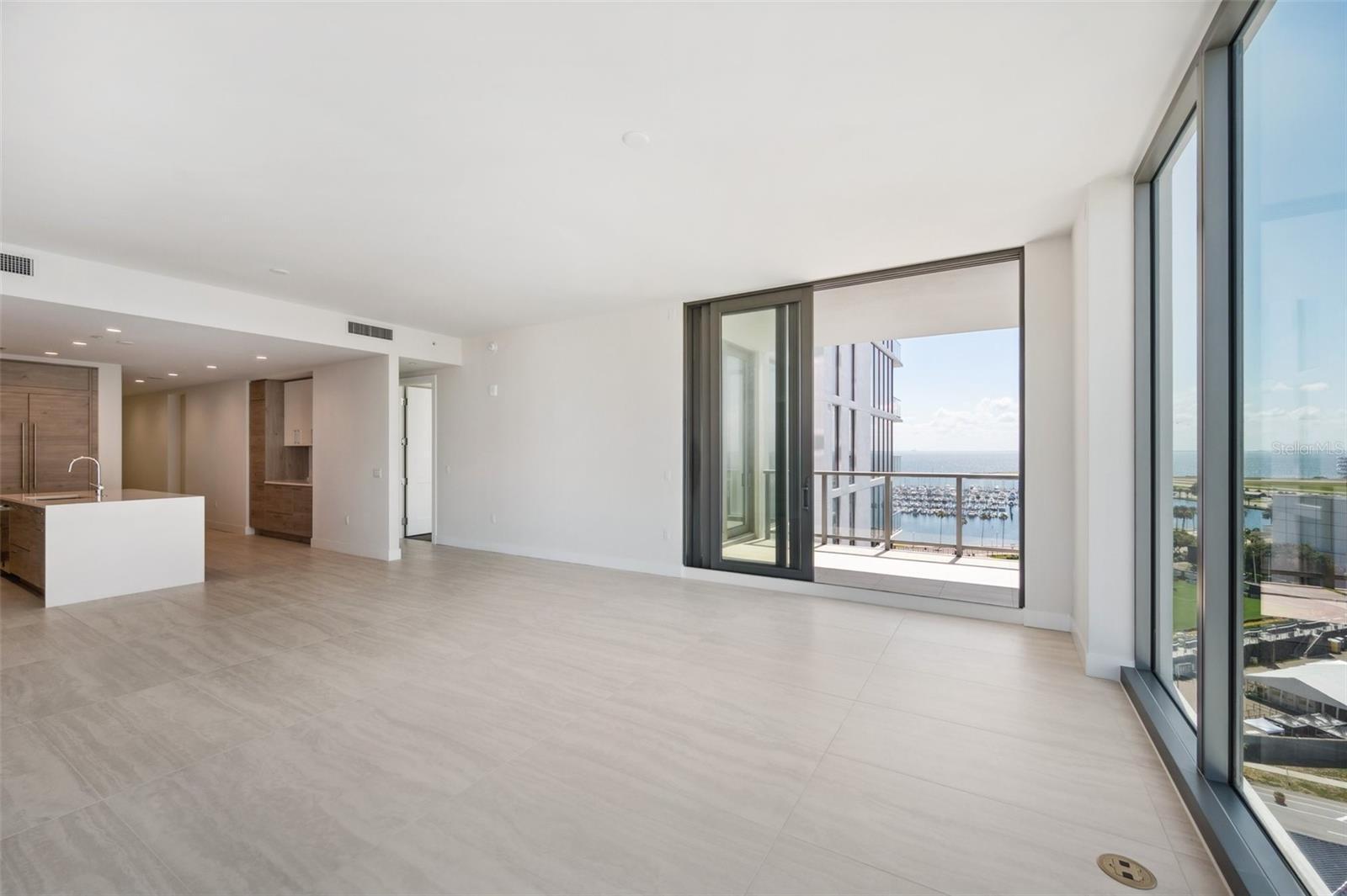 Image 8 of 63 For 301 1st Street S 1207