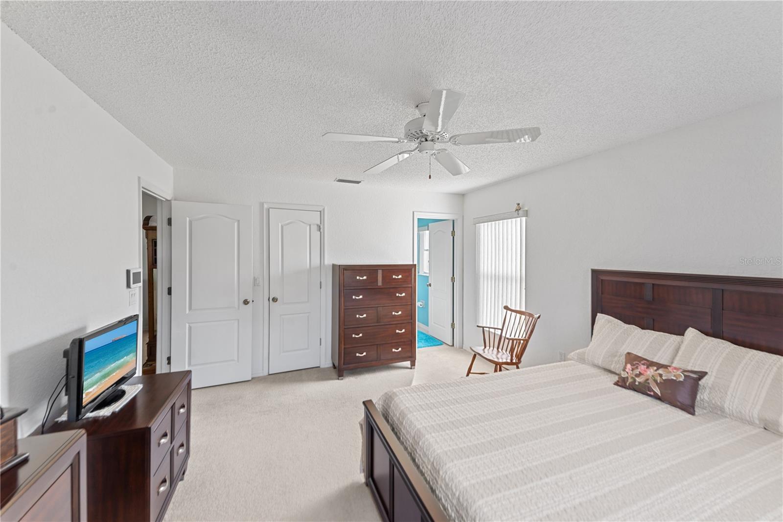 Image 21 of 64 For 9716 Pat Street