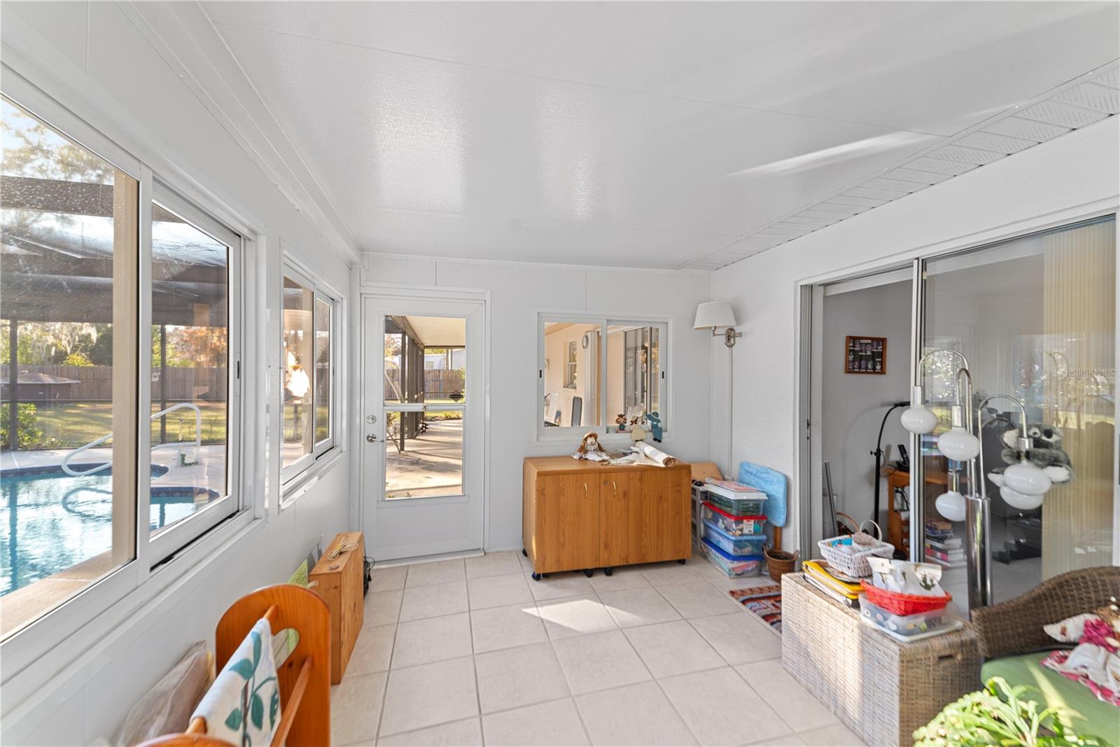 Image 34 of 64 For 9716 Pat Street