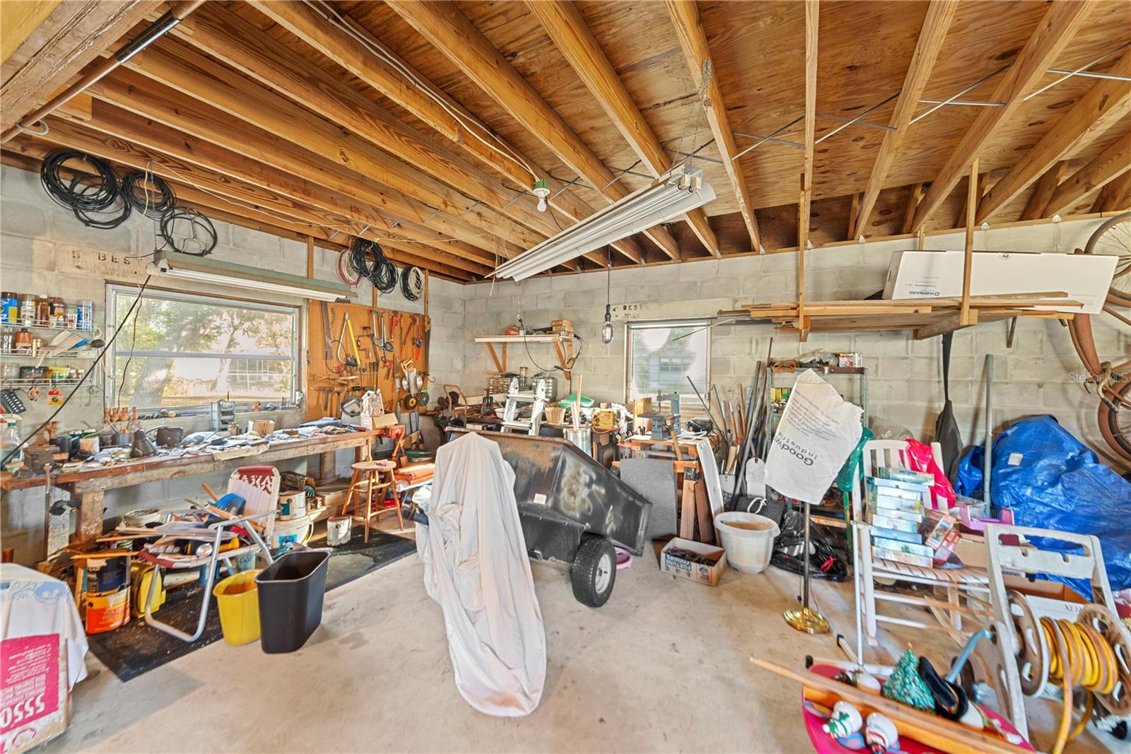 Image 49 of 64 For 9716 Pat Street