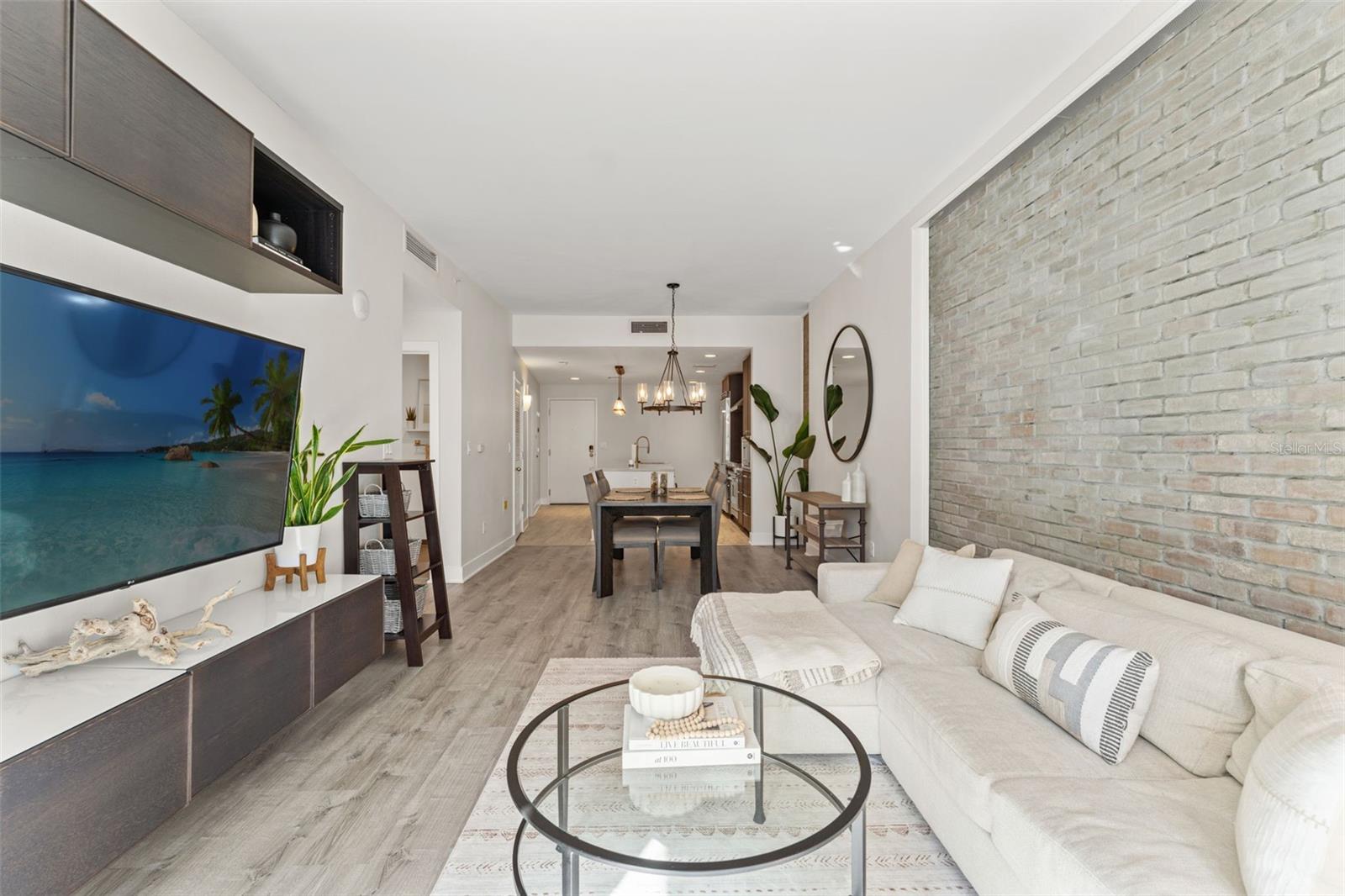 Image 13 of 48 For 1120 Kennedy Boulevard 413