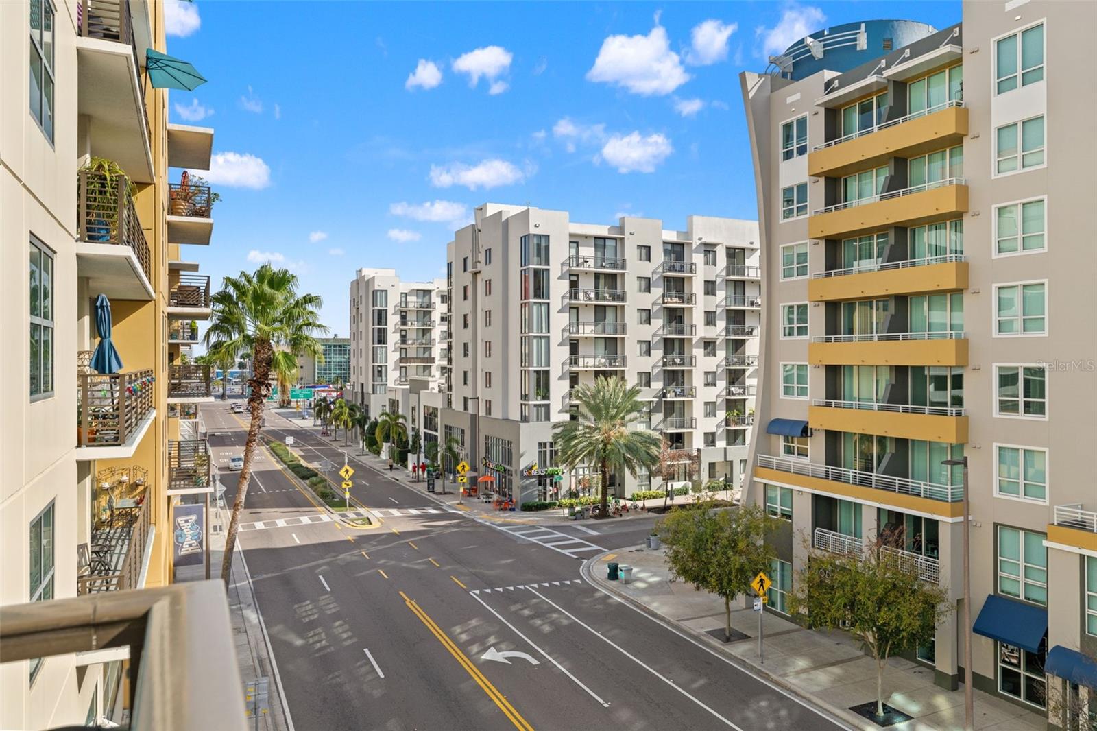 Image 39 of 48 For 1120 Kennedy Boulevard 413