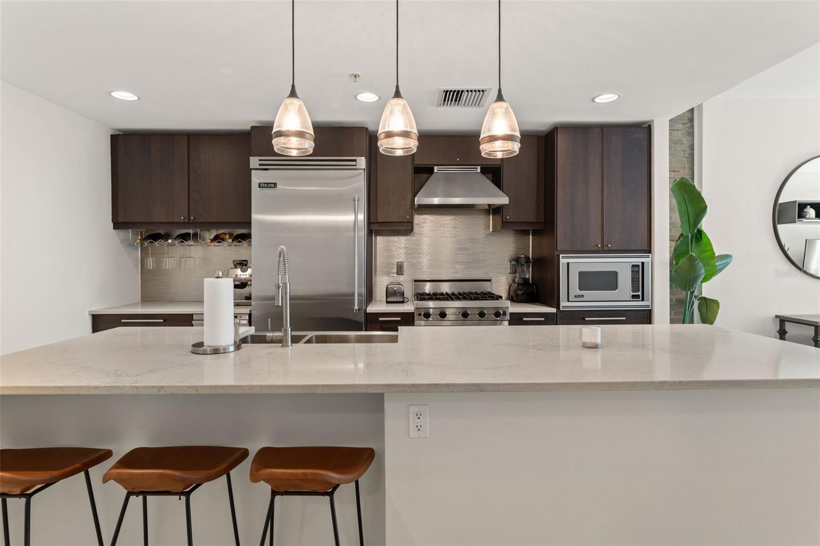 Image 4 of 48 For 1120 Kennedy Boulevard 413