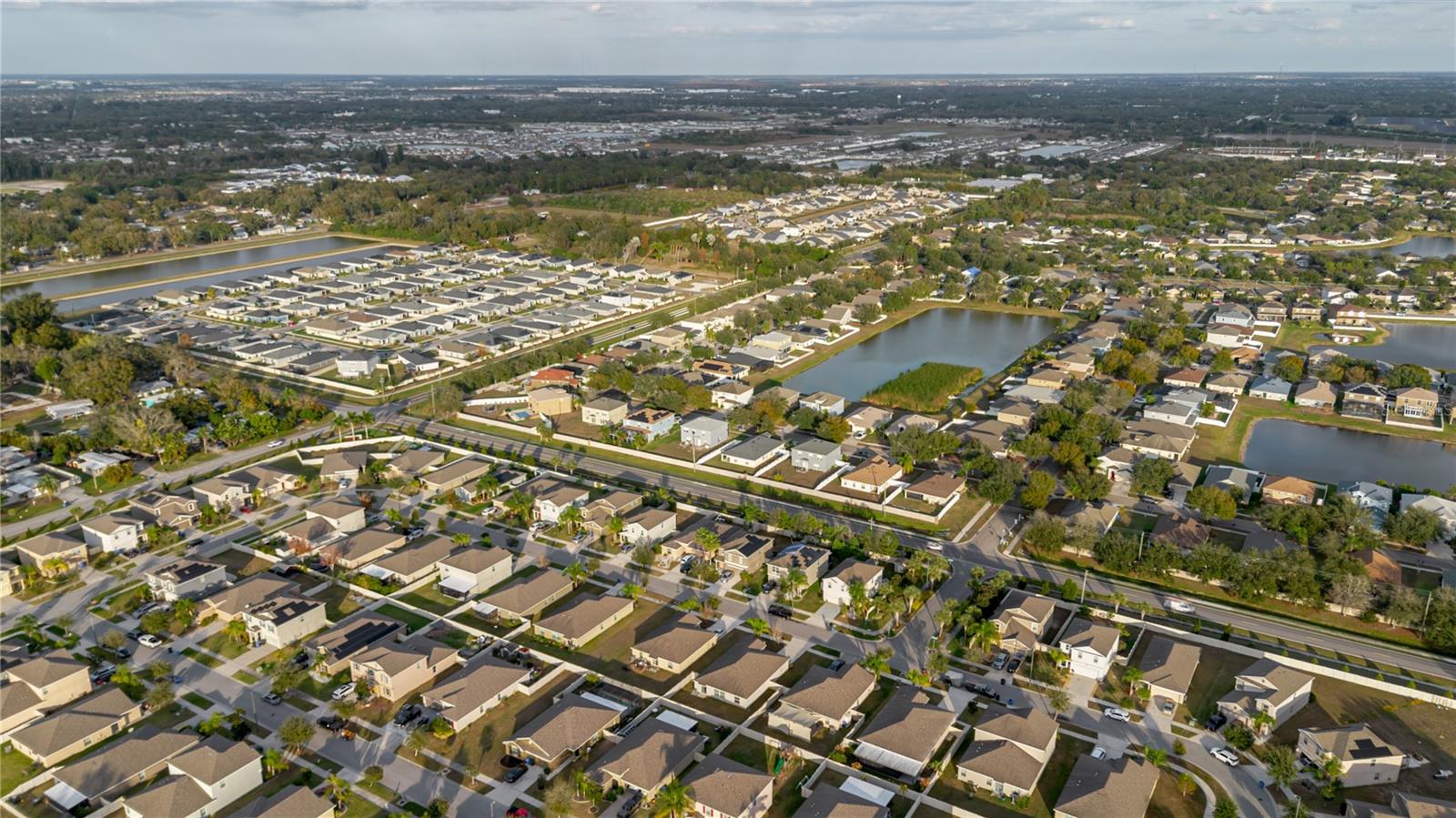 Image 19 of 78 For 304 Cascade Bend Drive