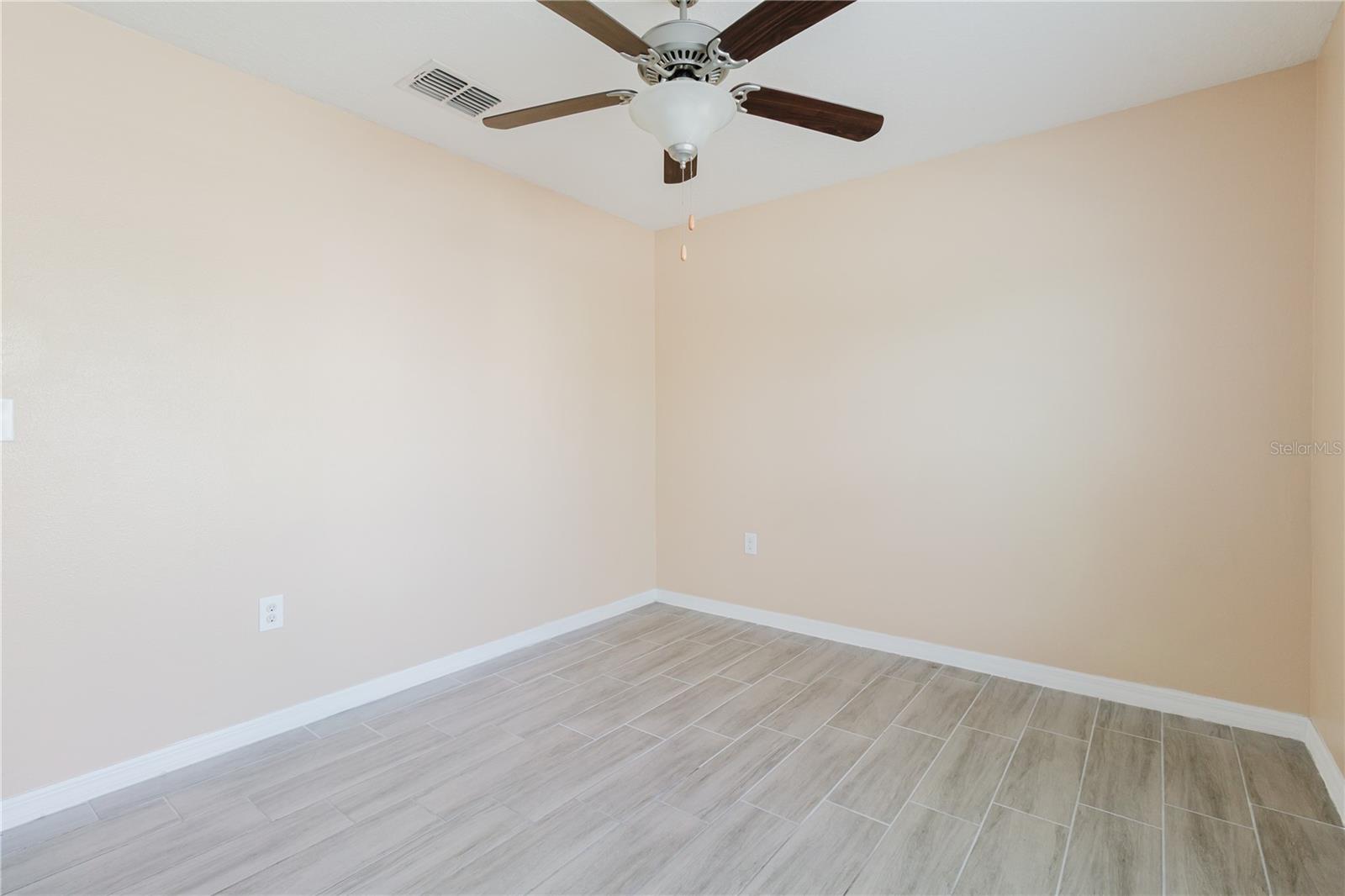 Image 40 of 78 For 304 Cascade Bend Drive