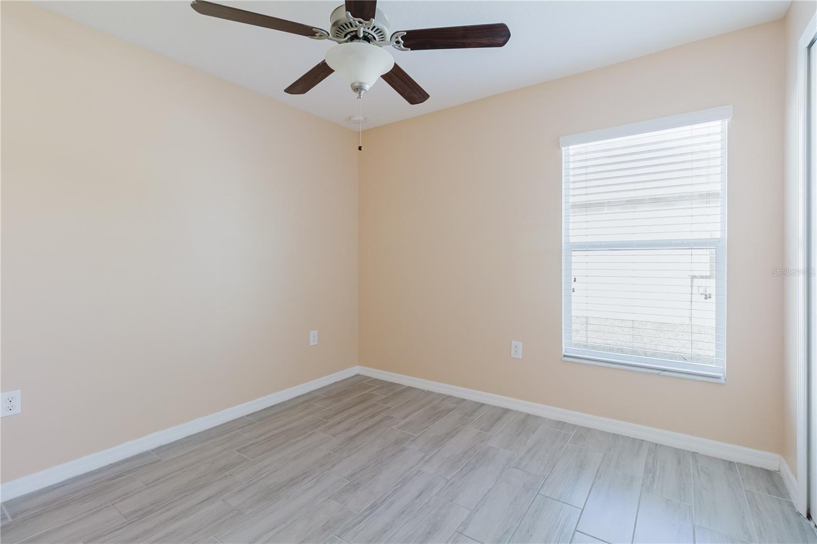 Image 49 of 78 For 304 Cascade Bend Drive