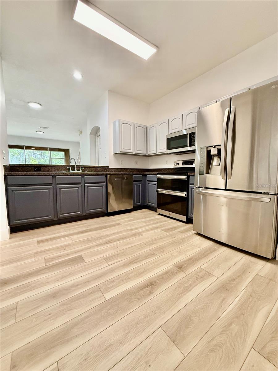 Image 24 of 82 For 18919 Duquesne Drive