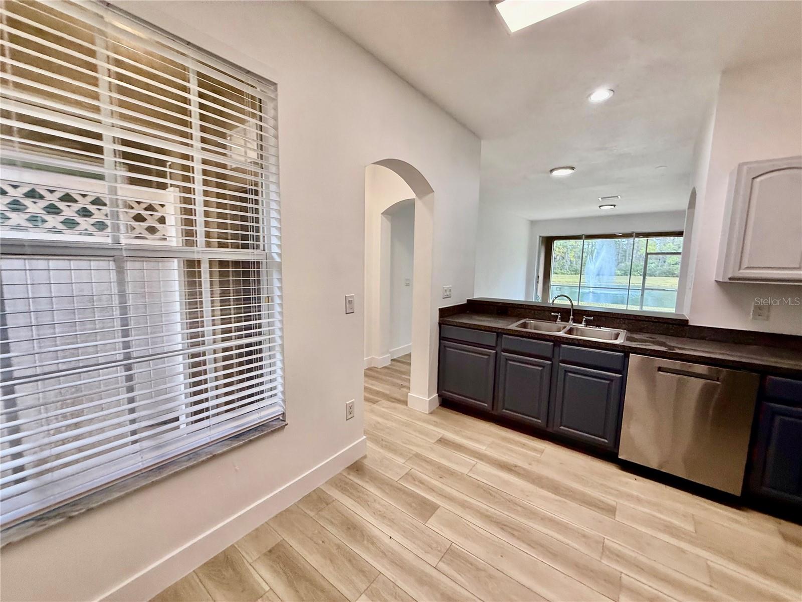 Image 30 of 82 For 18919 Duquesne Drive