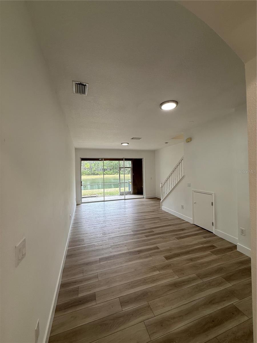 Image 37 of 82 For 18919 Duquesne Drive