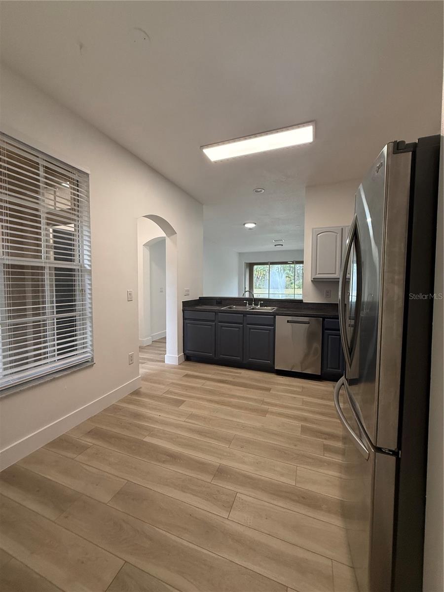 Image 55 of 82 For 18919 Duquesne Drive