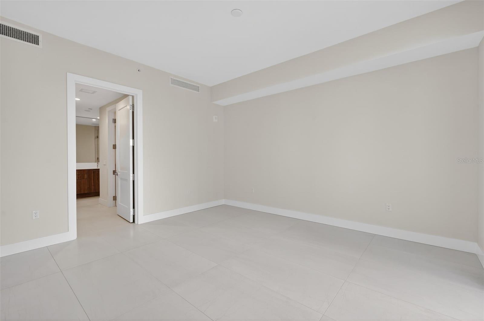 Image 31 of 72 For 275 1st Avenue 1903