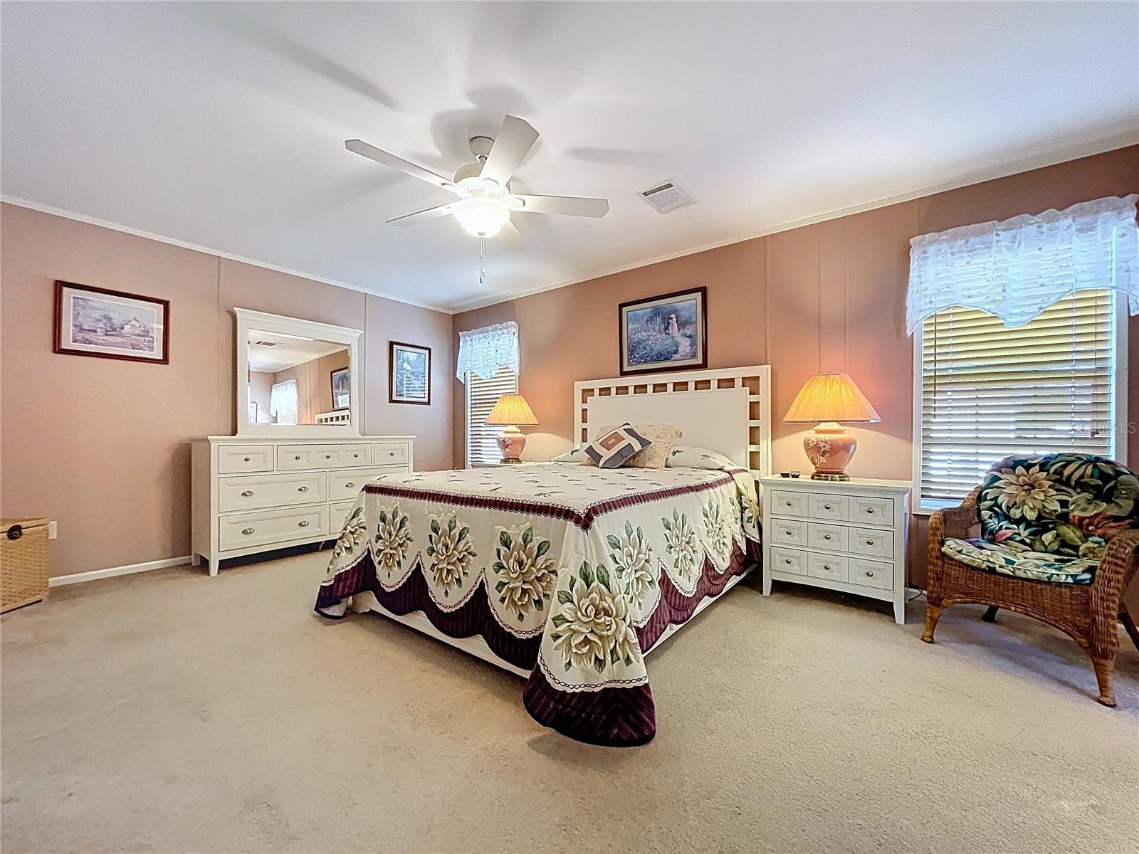 Image 12 of 30 For 604 49th E Avenue E