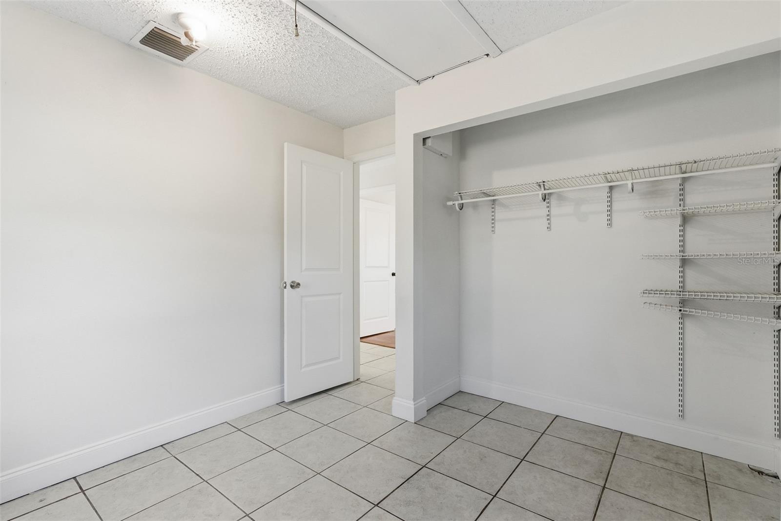 Image 26 of 30 For 502 Tweed Avenue