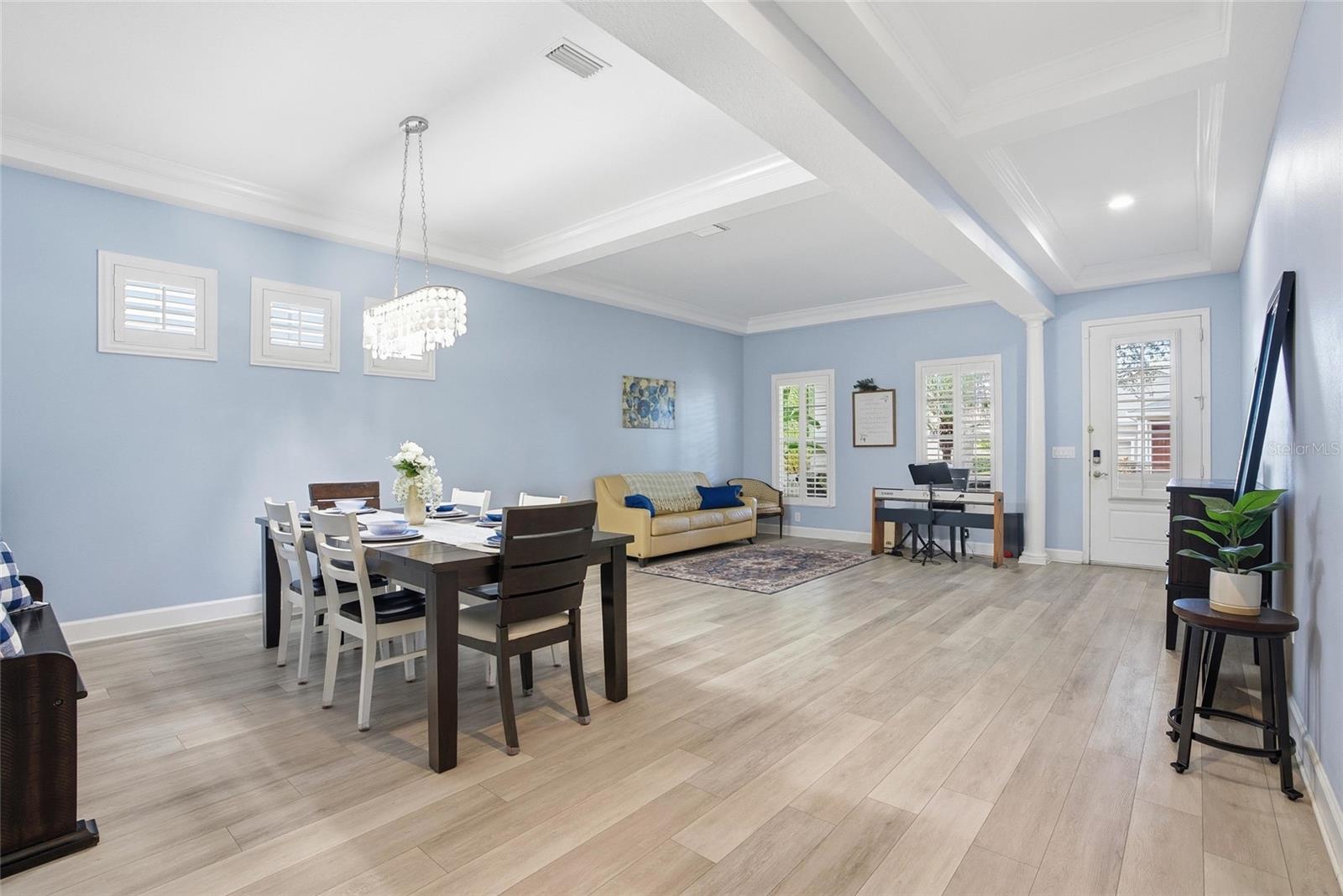 Image 5 of 47 For 8145 Lagerfeld Drive