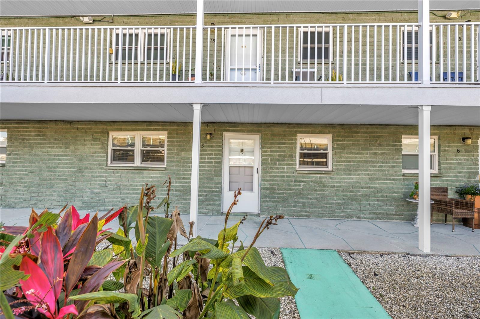 Image 2 of 45 For 5287 81st Street N 5