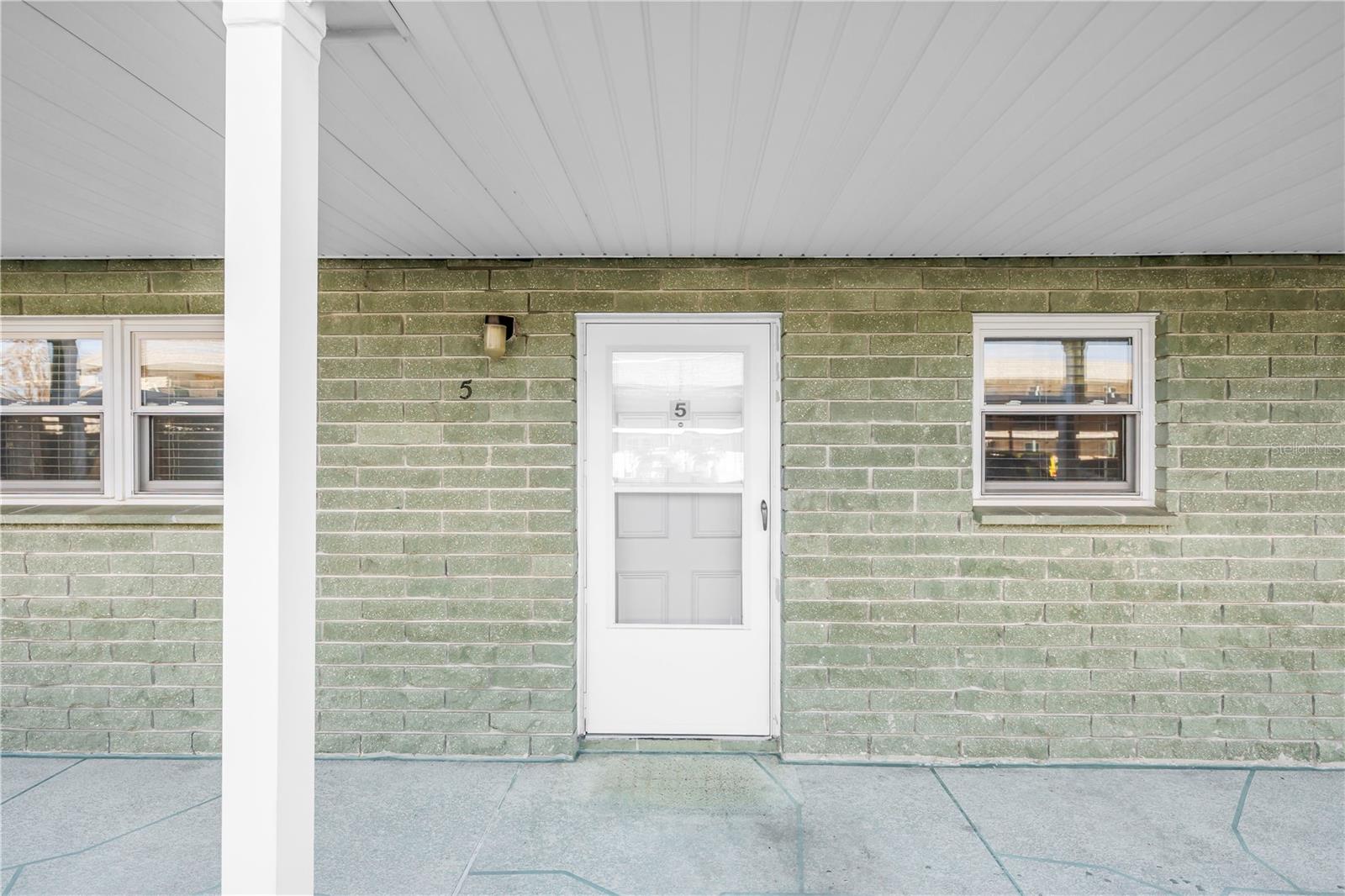 Image 6 of 45 For 5287 81st Street N 5