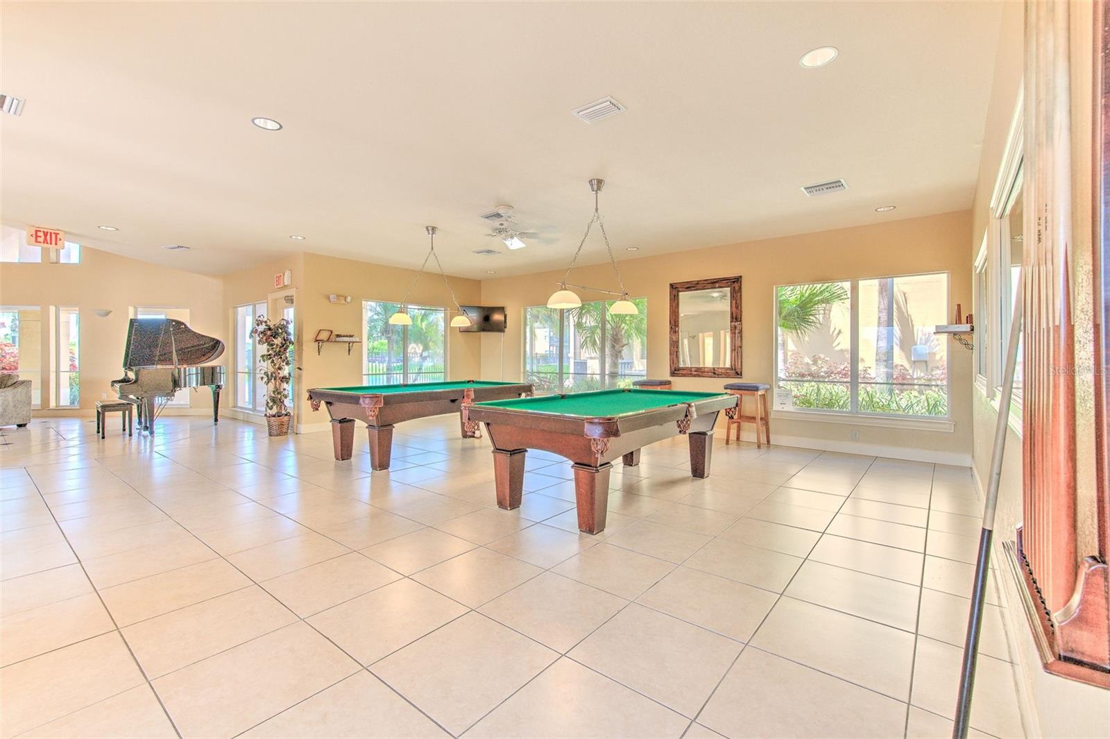 Image 28 of 39 For 4323 Bayside Village Drive 319