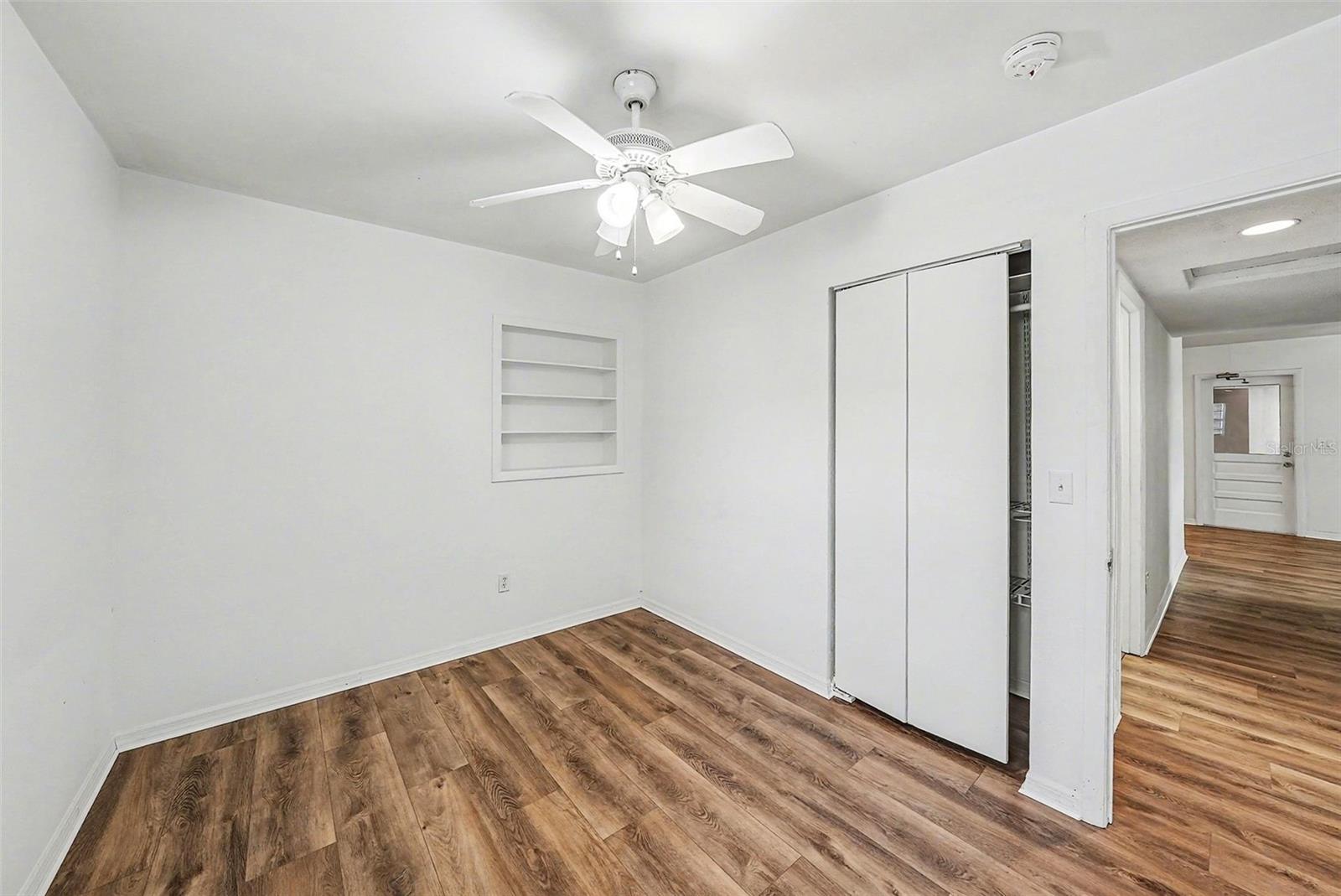 Image 19 of 28 For 4727 Eldorado Drive