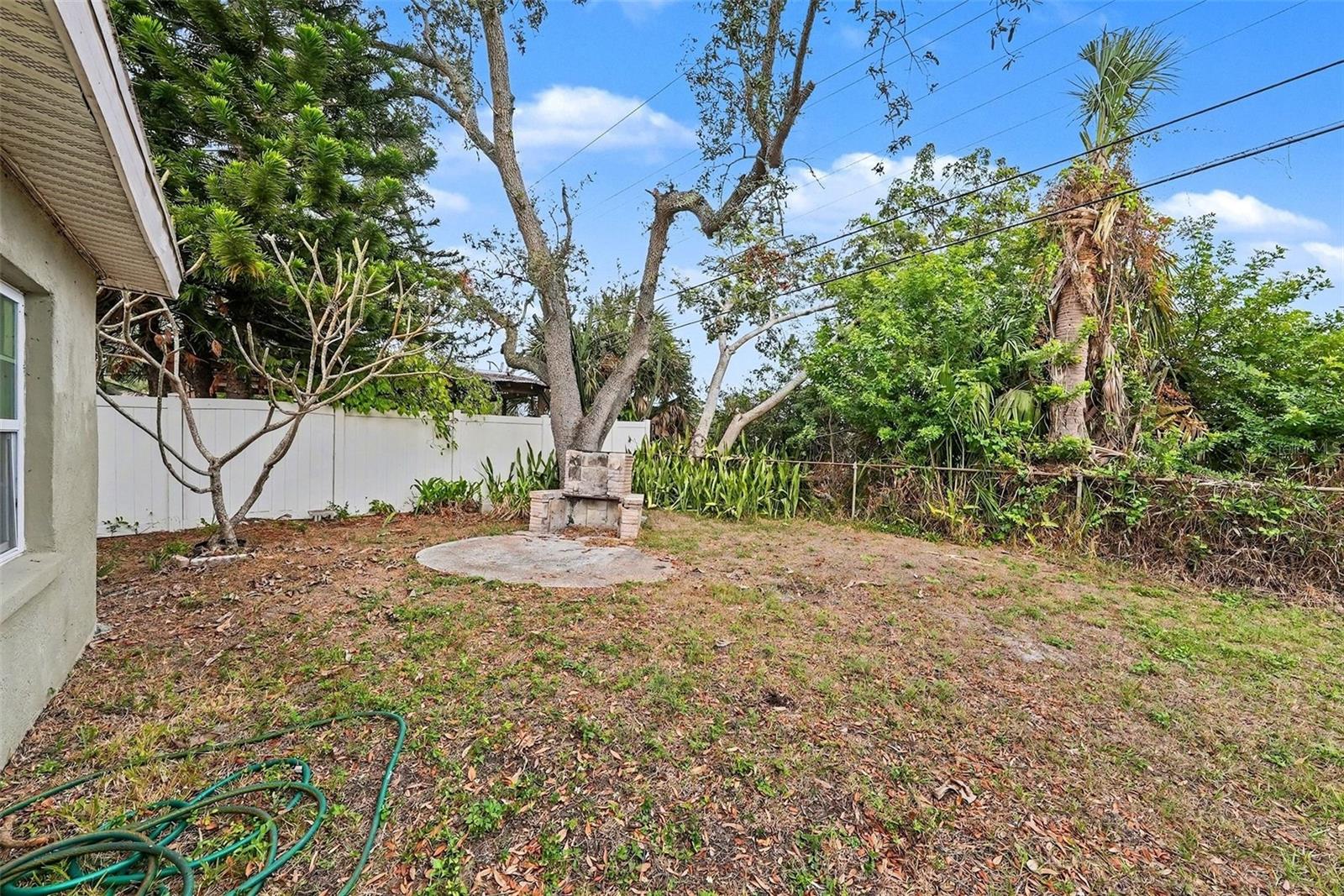 Image 25 of 28 For 4727 Eldorado Drive