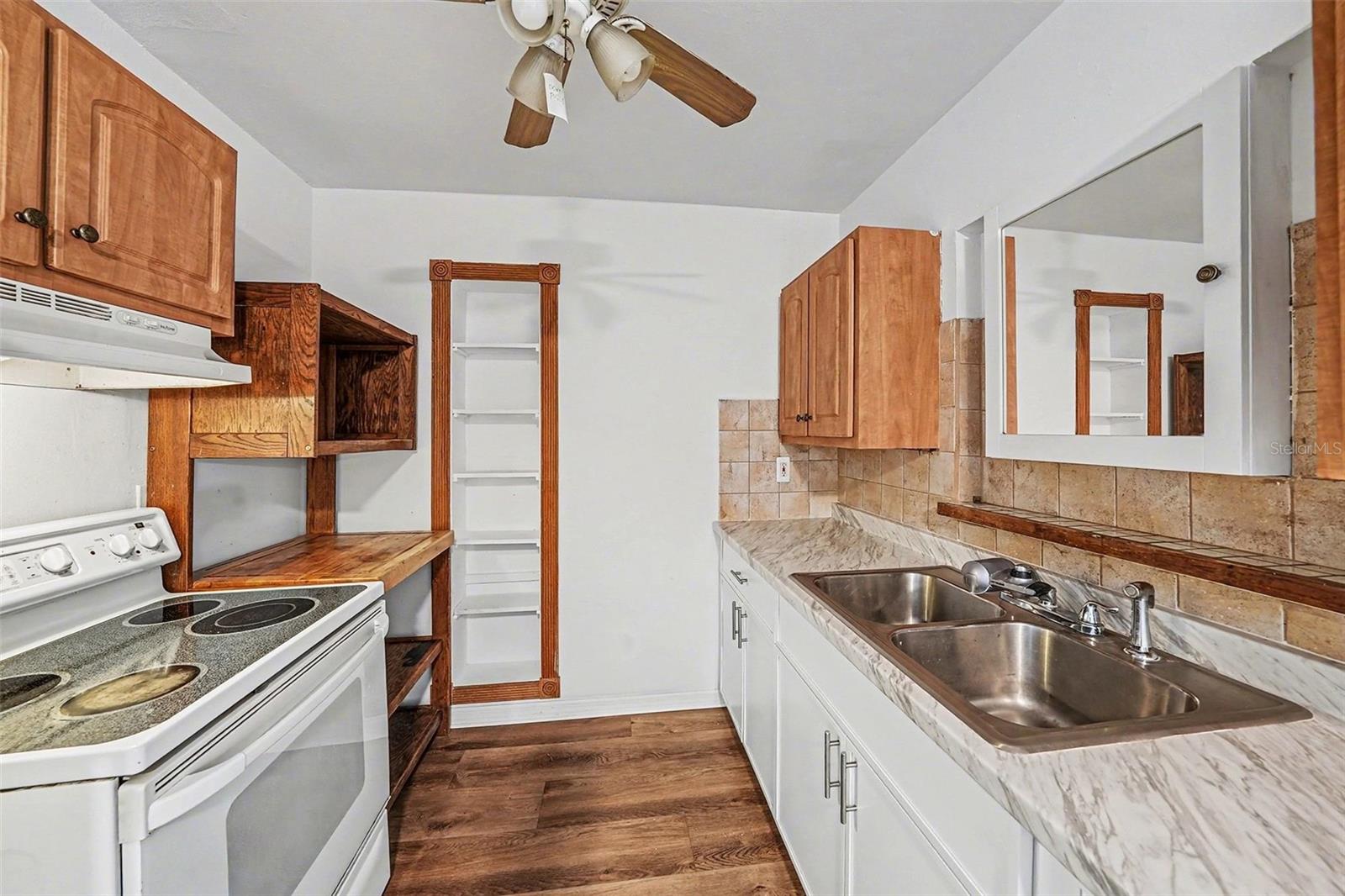 Image 8 of 28 For 4727 Eldorado Drive