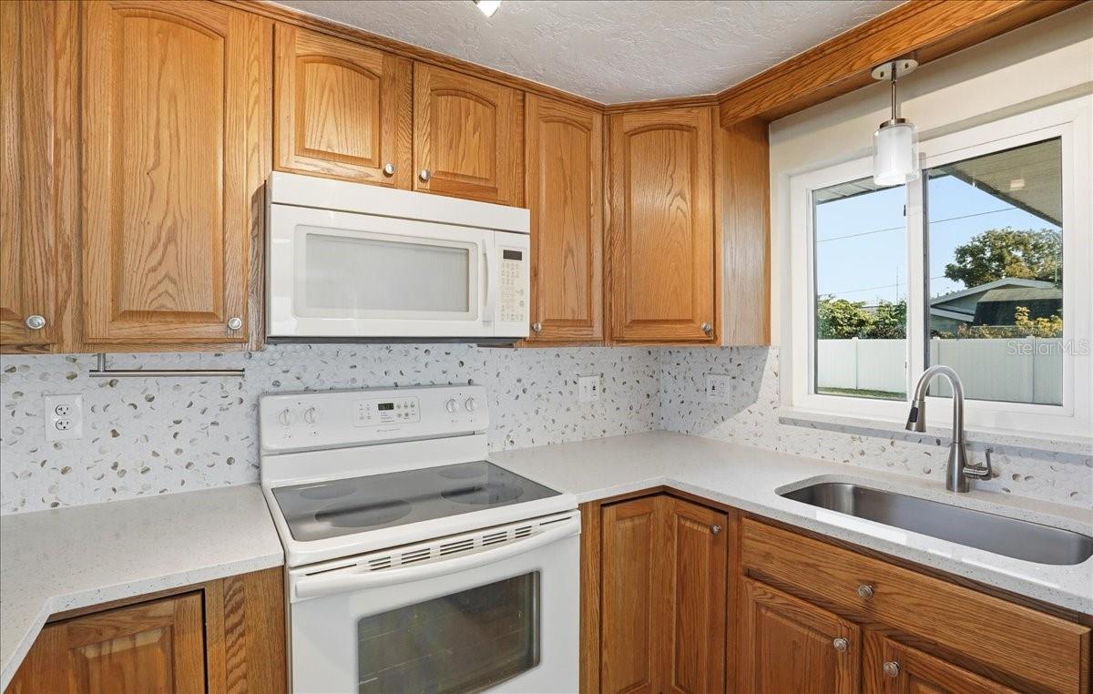 Image 10 of 25 For 10416 Orange Blossom Lane