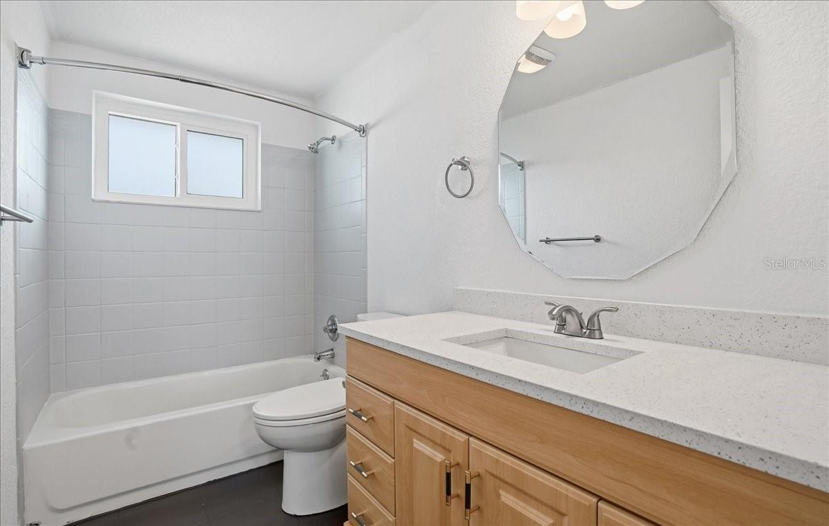 Image 16 of 25 For 10416 Orange Blossom Lane