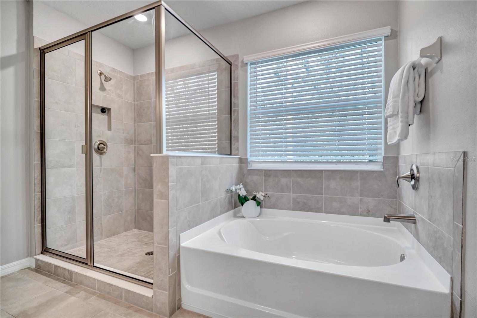 Image 20 of 53 For 32975 Sand Creek Drive