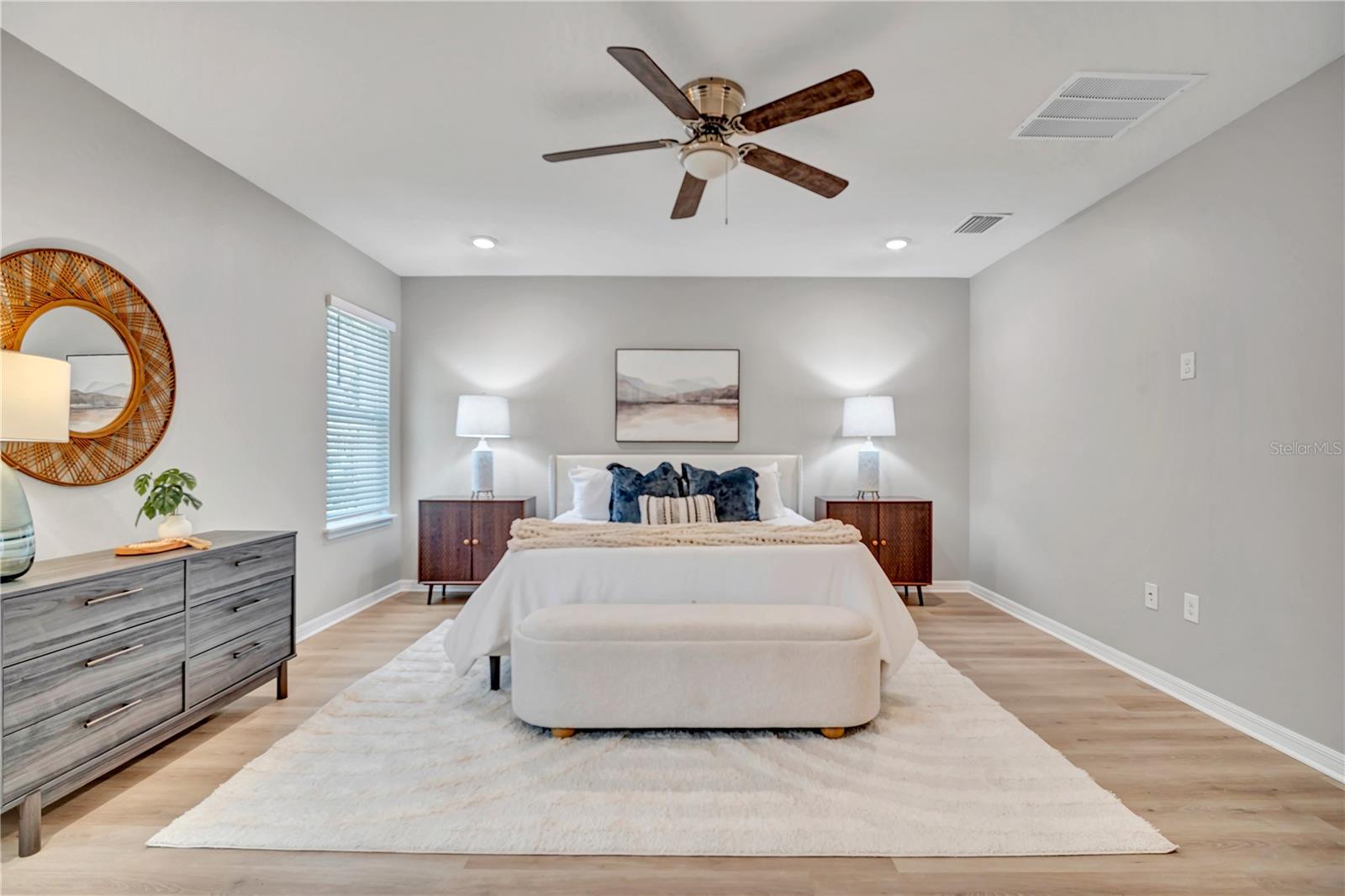 Image 22 of 53 For 32975 Sand Creek Drive