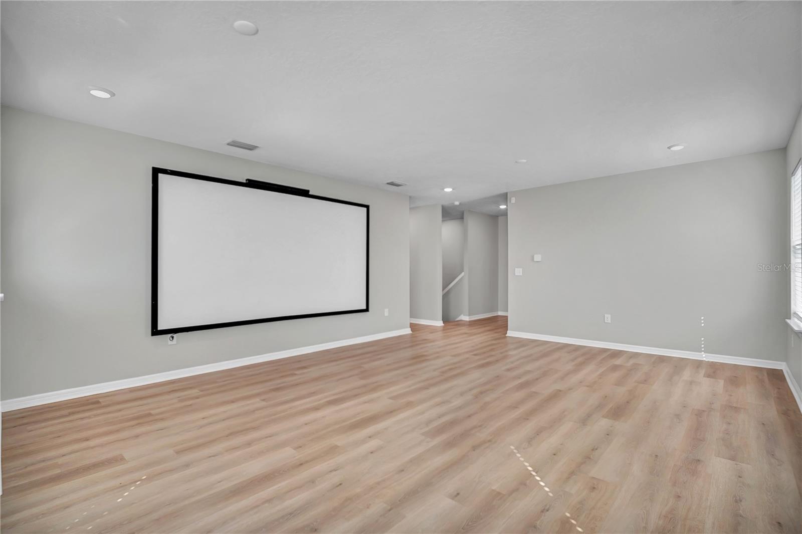 Image 26 of 53 For 32975 Sand Creek Drive