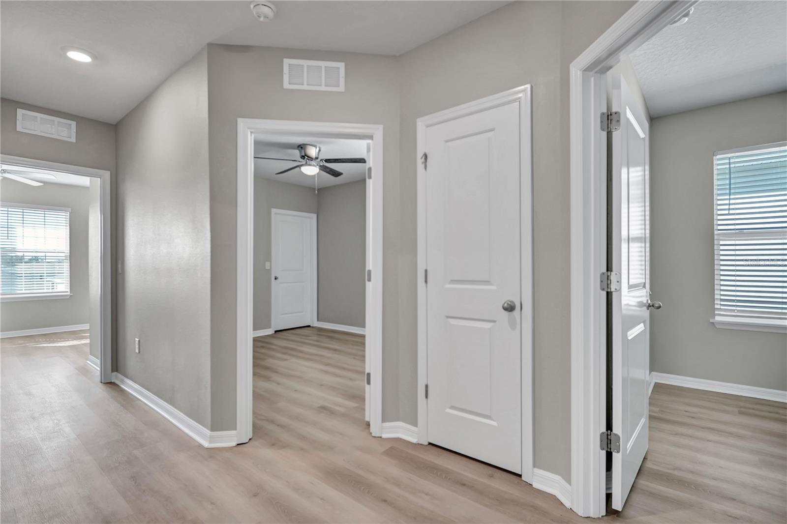 Image 29 of 53 For 32975 Sand Creek Drive