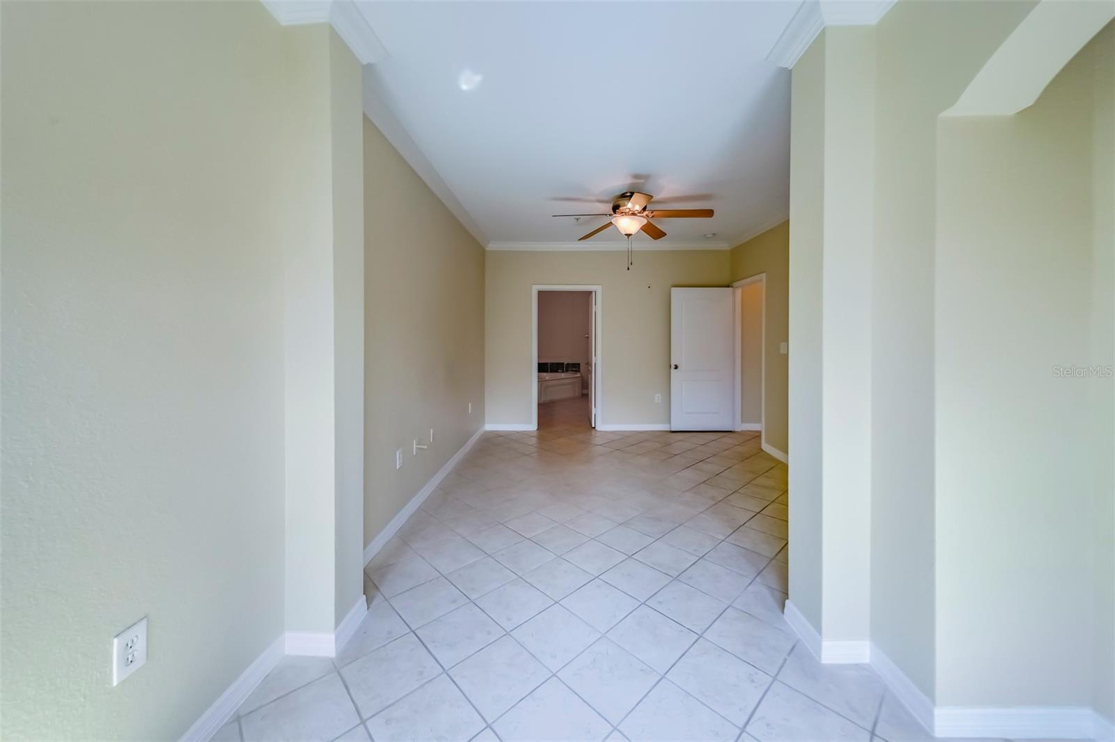 Image 27 of 65 For 2741 Via Cipriani  930a