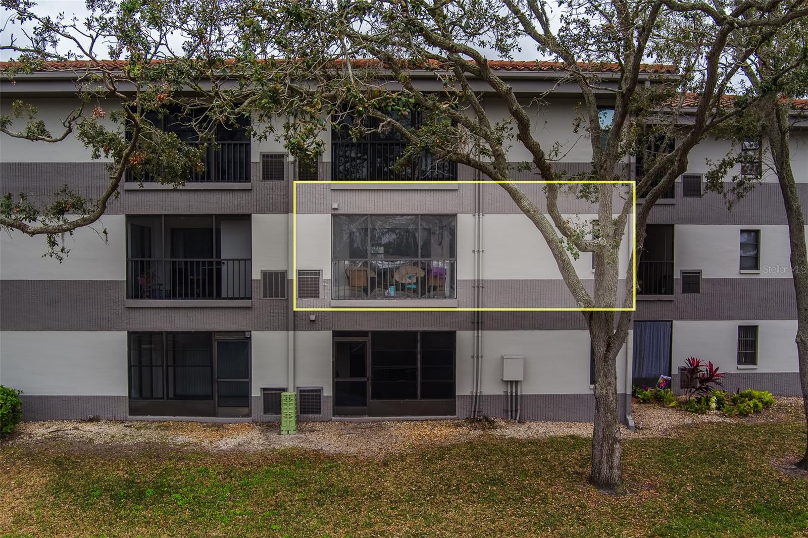 Image 29 of 40 For 2650 Countryside Boulevard F209