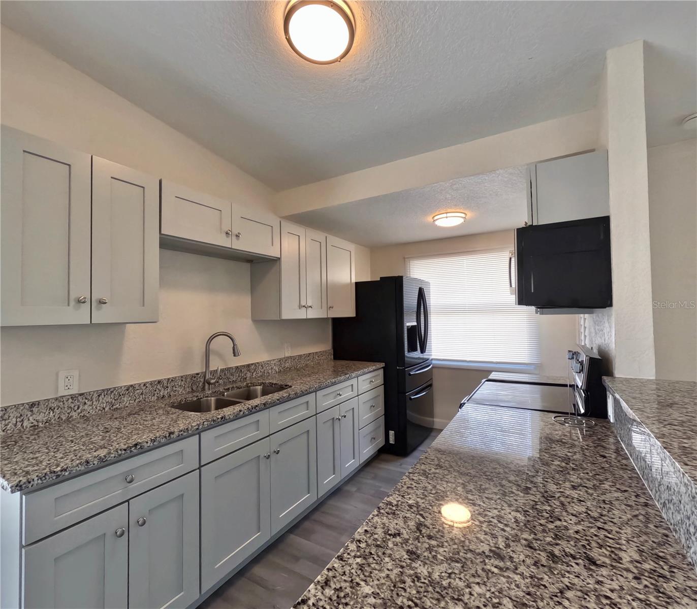 Image 14 of 31 For 3618 Shadowlawn Avenue