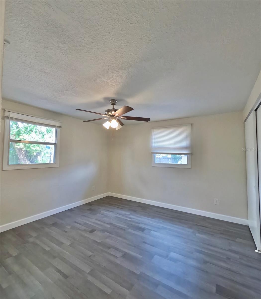 Image 19 of 31 For 3618 Shadowlawn Avenue