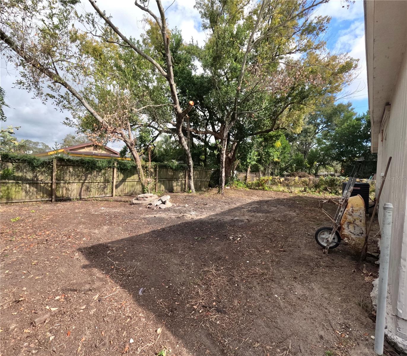 Image 9 of 31 For 3618 Shadowlawn Avenue