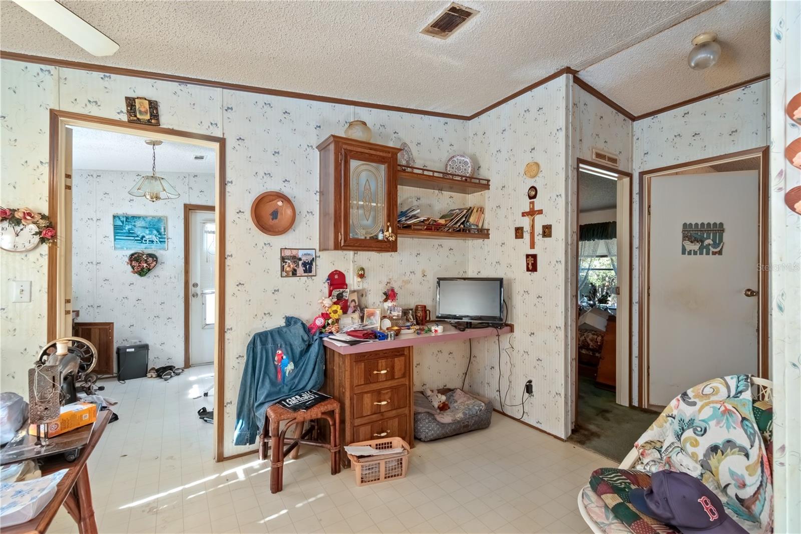 Image 36 of 41 For 16945 46th Street