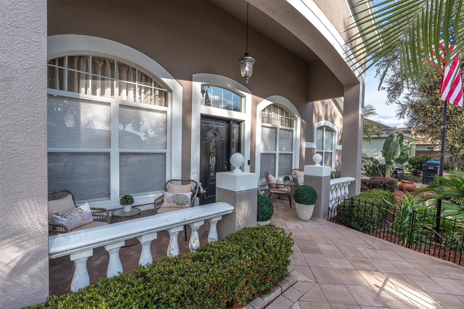 Listing photo id 40 for 2718 Brianholly Drive