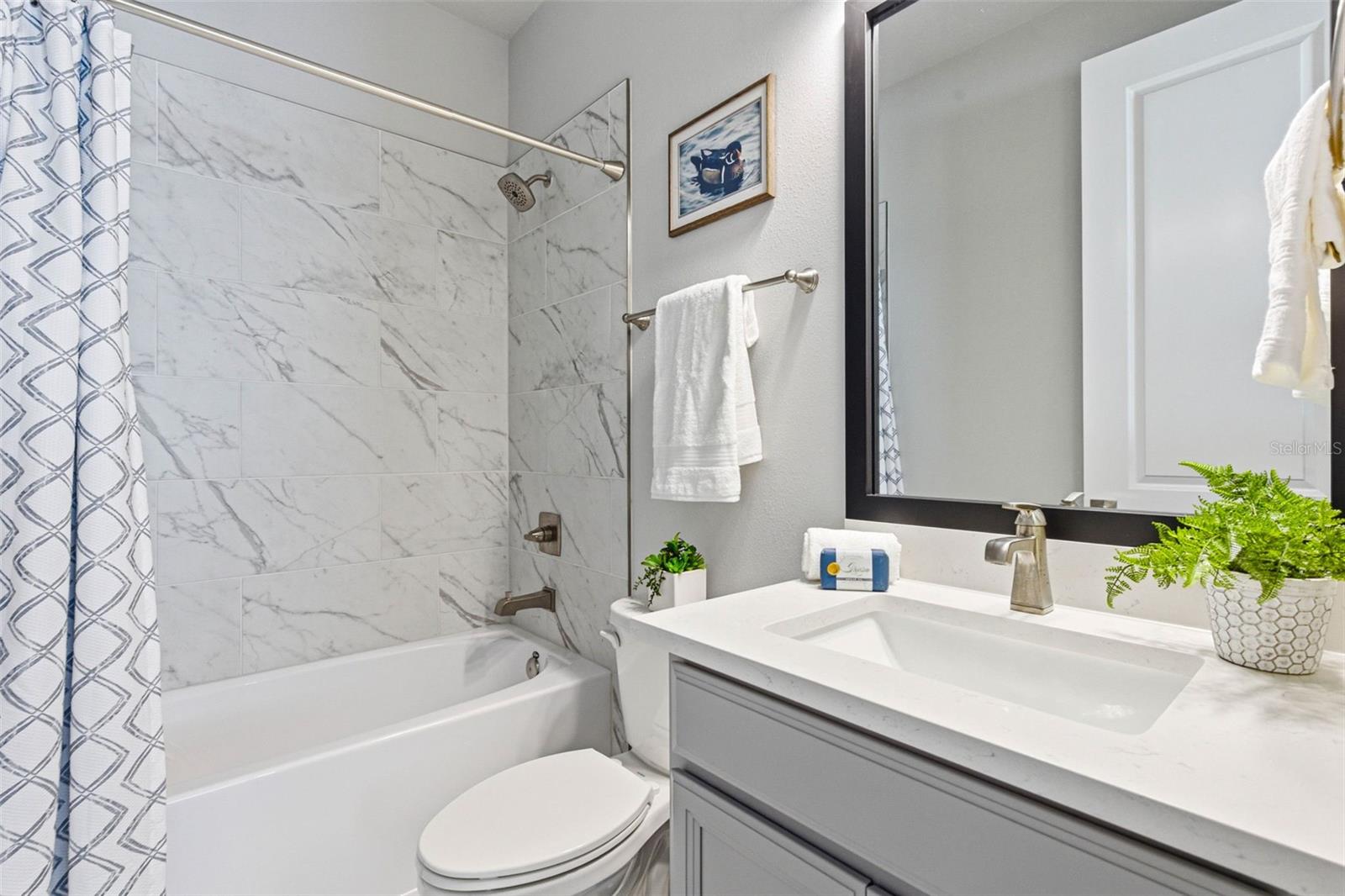 Image 19 of 77 For 12889 Oak Street