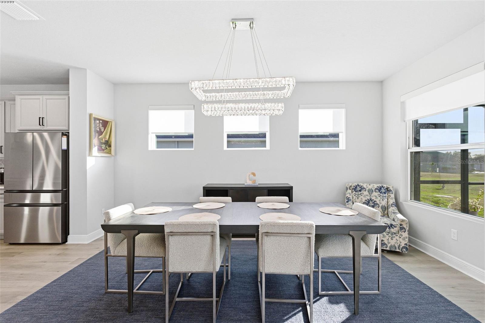 Image 27 of 77 For 12889 Oak Street