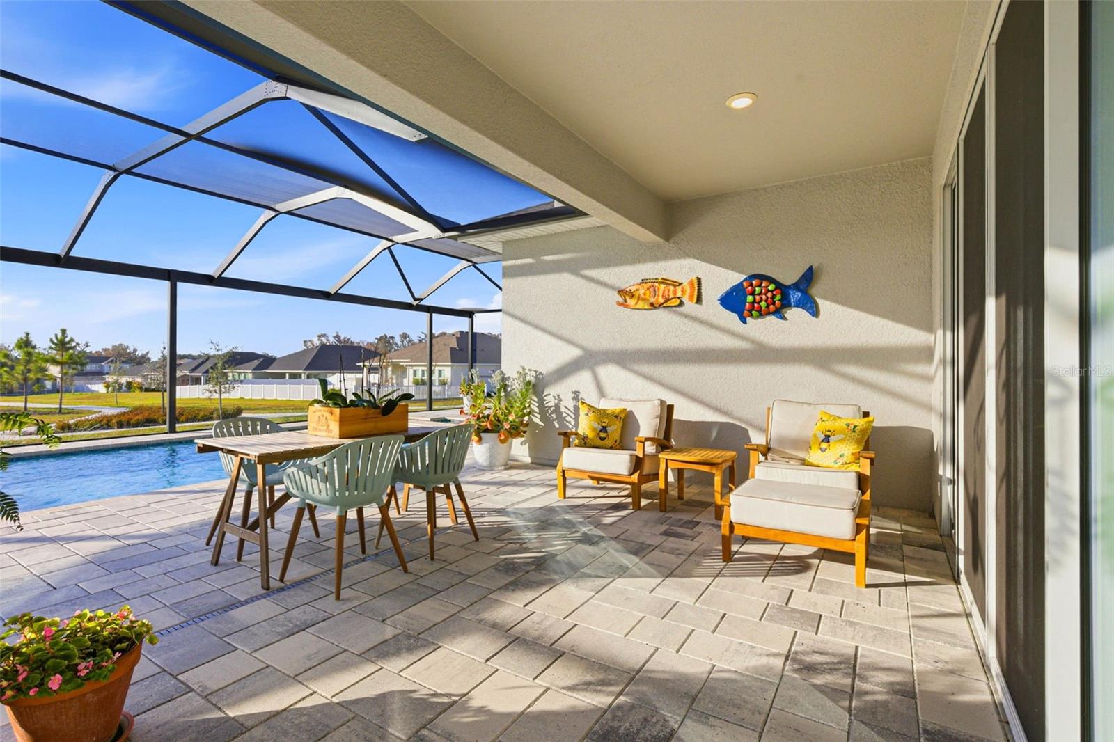 Image 52 of 77 For 12889 Oak Street