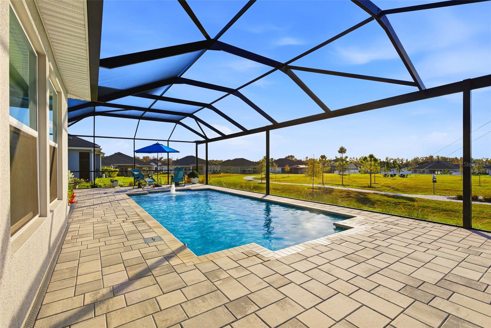 Image 61 of 77 For 12889 Oak Street