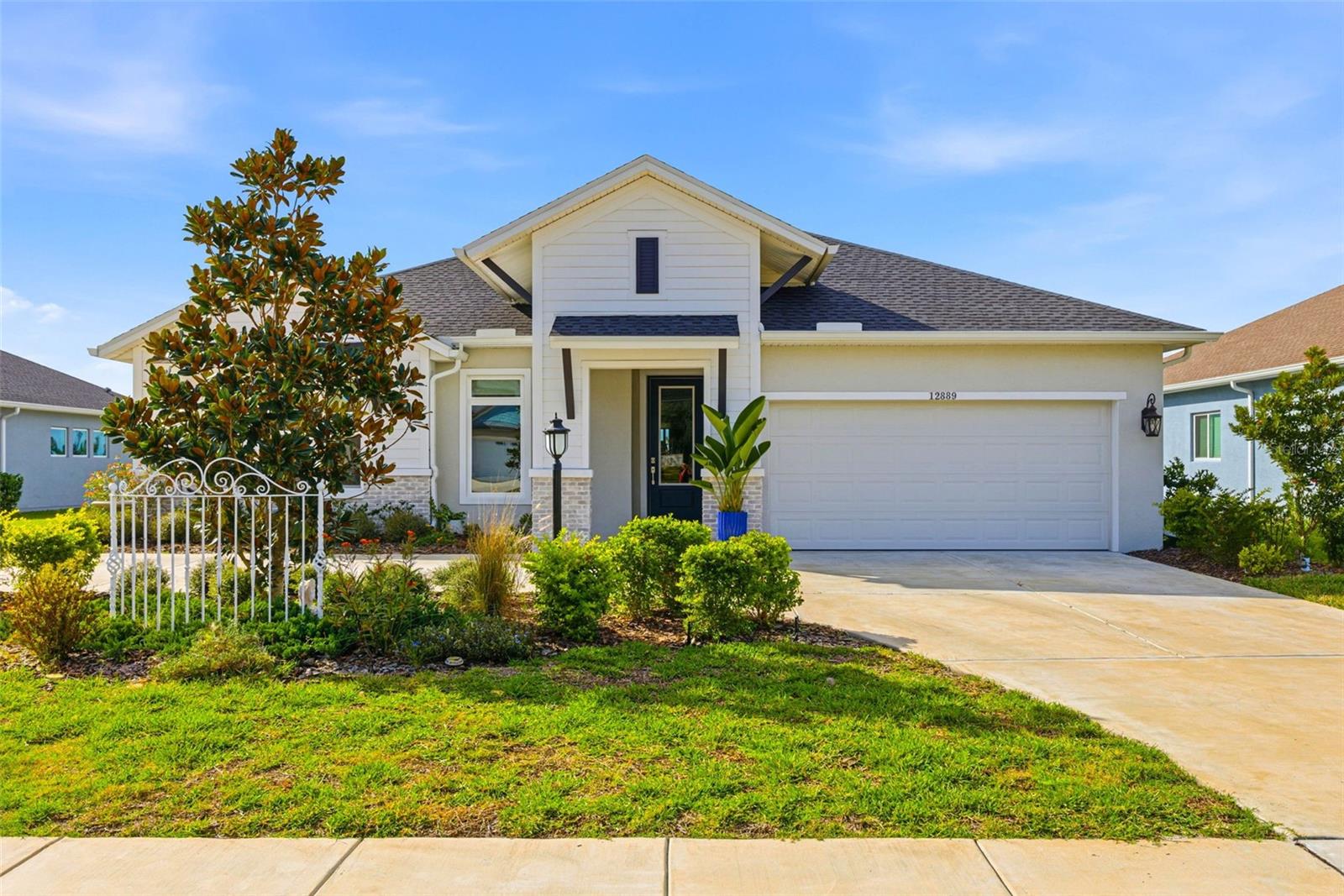 Image 62 of 77 For 12889 Oak Street