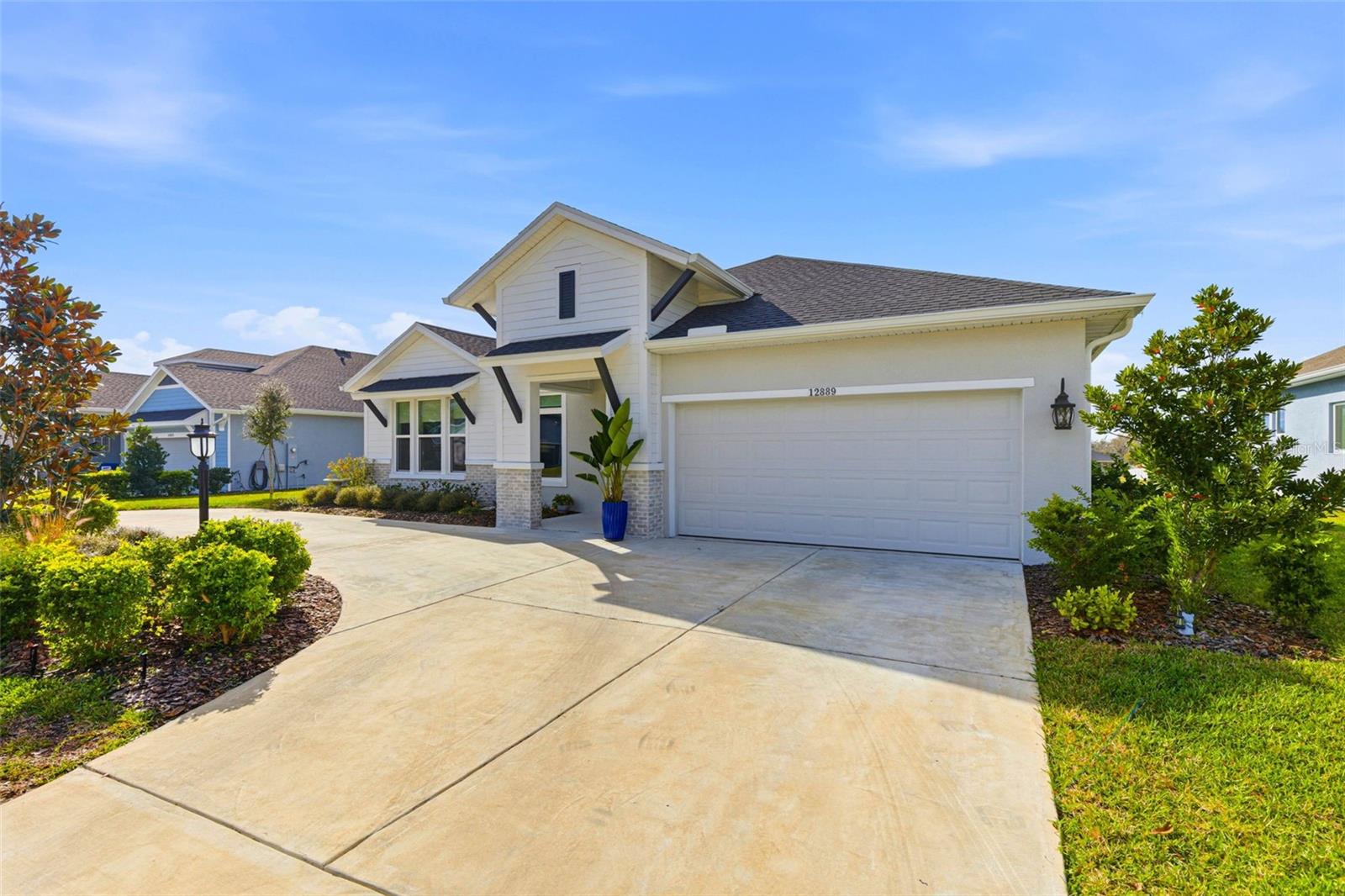 Image 63 of 77 For 12889 Oak Street