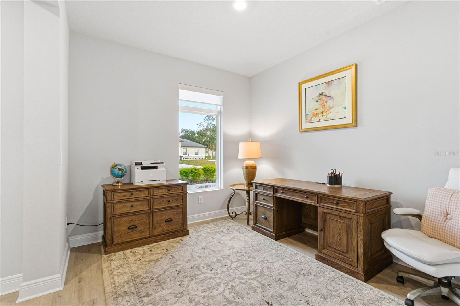 Image 7 of 77 For 12889 Oak Street