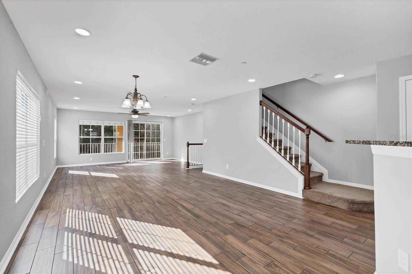 Image 12 of 39 For 8848 White Sage Loop