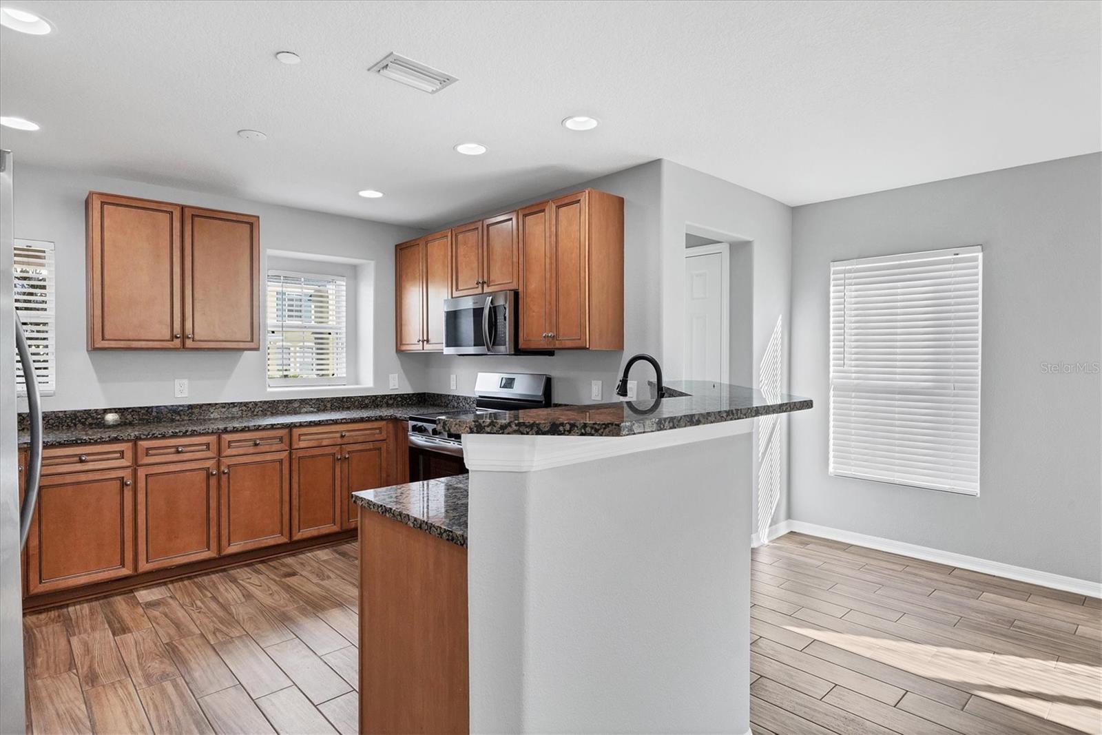 Image 15 of 39 For 8848 White Sage Loop